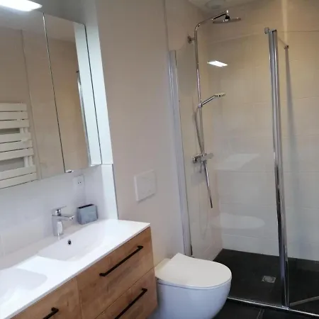 Dans La Maison De Mana - - 20 Minutes Du Circuit Des 24h00piscine- Jacuzzi - Garage Pour Moto