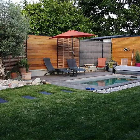 Dans La Maison De Mana - - 20 Minutes Du Circuit Des 24h00piscine- Jacuzzi - Garage Pour Moto Λε Μανς